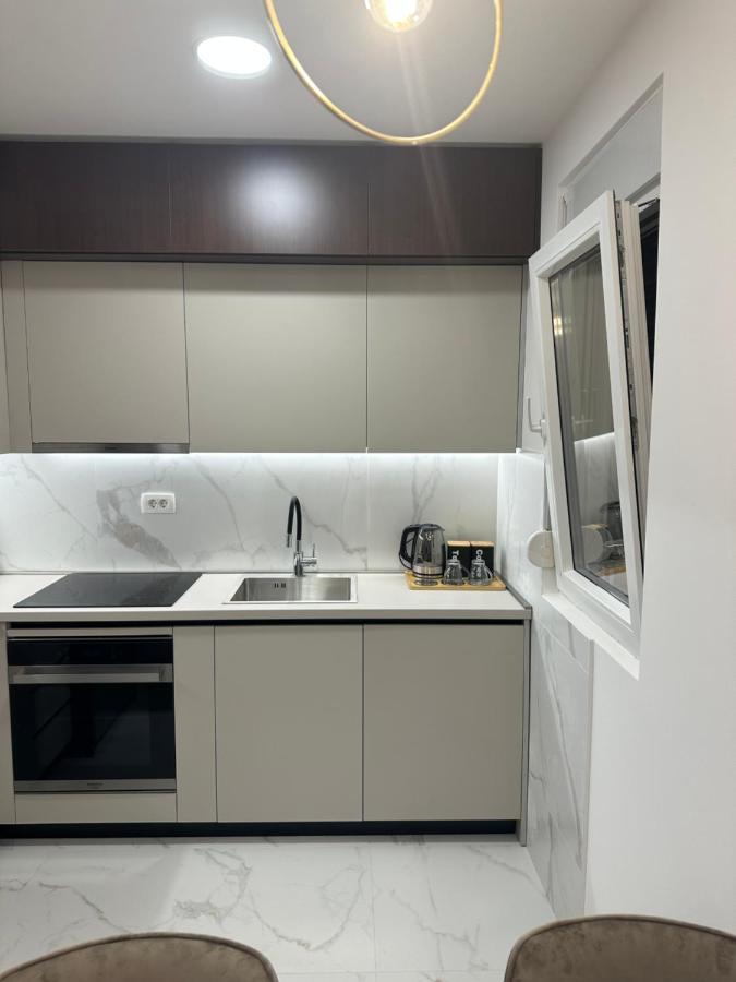 Luxury Apartments D&B Подгорица Екстериор снимка