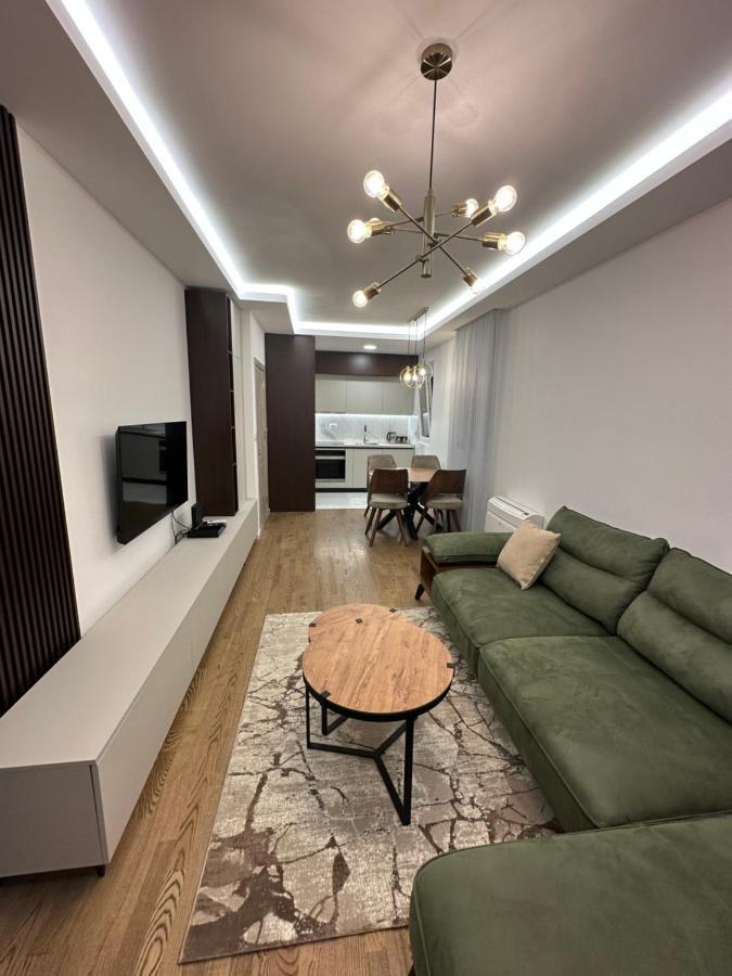 Luxury Apartments D&B Подгорица Екстериор снимка