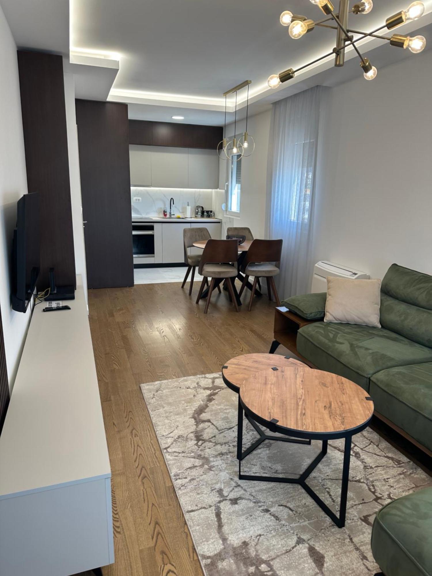 Luxury Apartments D&B Подгорица Екстериор снимка